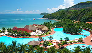 All Inclusive Resorts Use Limited Time Offers to Fill Their Unsold Rooms